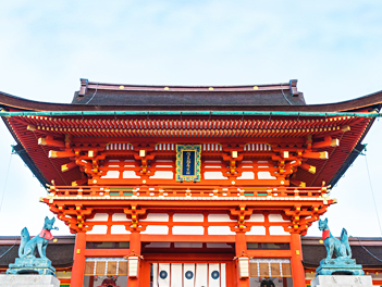 【元氣日本】關西群青物語五日遊（嵐山渡月橋、稻荷大社、清水寺、箕面大瀑布、須磨海洋世界、入住洲際、和牛燒肉放題）【星宇航空．台中/神戶】
